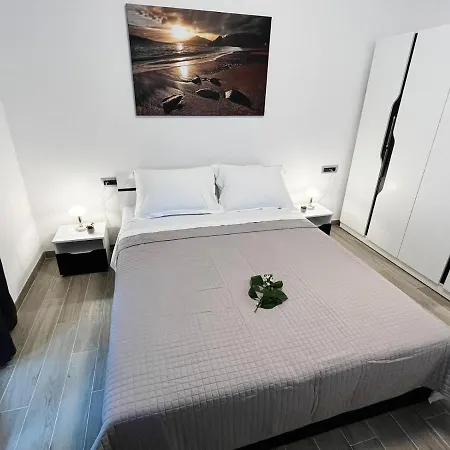 T&t Apartment